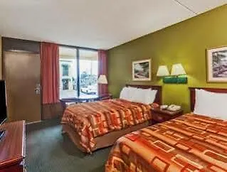 Days Inn By Wyndham Nashville Saint Thomas West Hospital