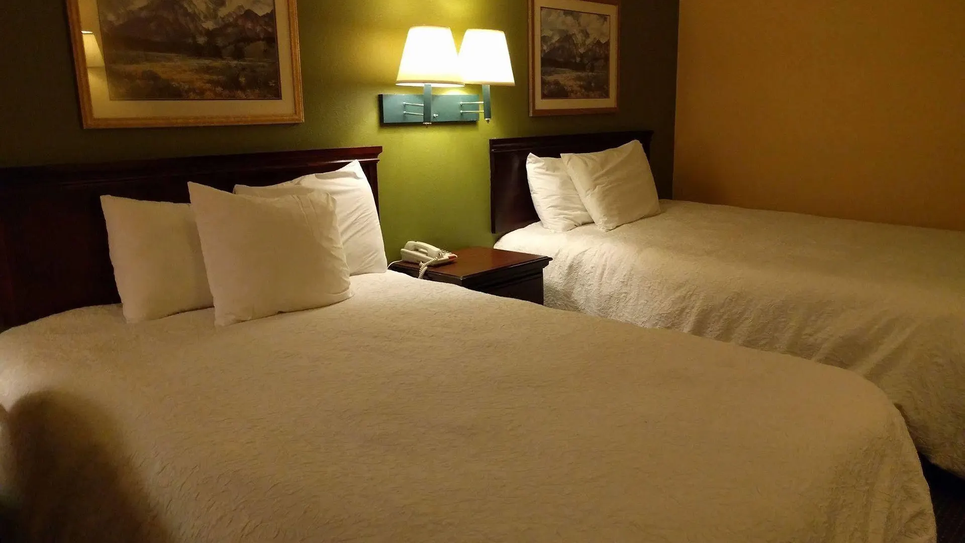Days Inn By Wyndham Nashville Saint Thomas West Hospital Hotel